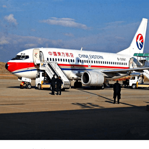 白城航空运输航空快运业稳步发展的原因是什么？